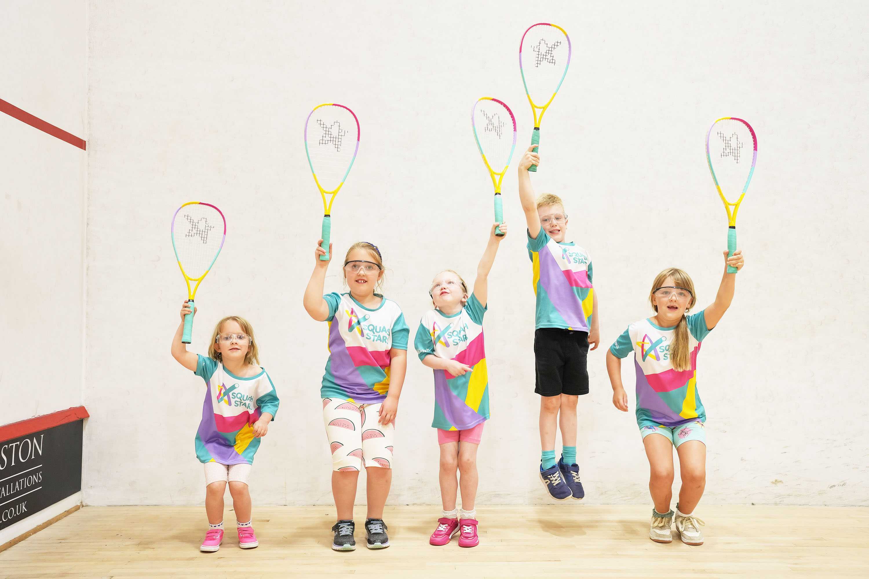 People playing squash